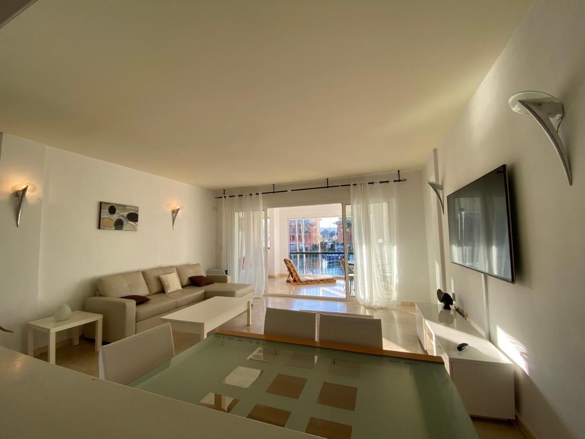 Apartamento Con Piscina ,Playa Con Vistas Panoramicas En La Marina De Sotogrande San Roque  Luaran gambar