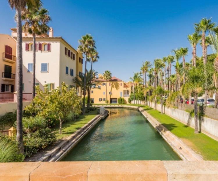 Apartamento Con Piscina ,Playa Con Vistas Panoramicas En La Marina De Sotogrande San Roque  Luaran gambar